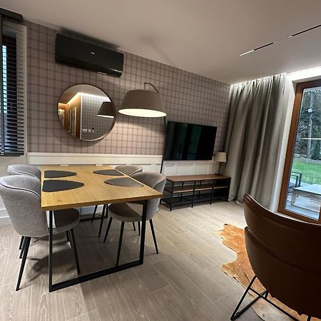 Villa Monica Apartamenty Szczyrk Exteriör bild