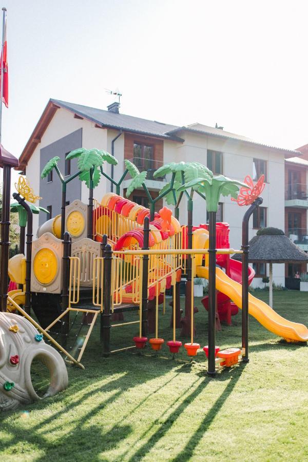 Villa Monica Apartamenty Szczyrk Exteriör bild