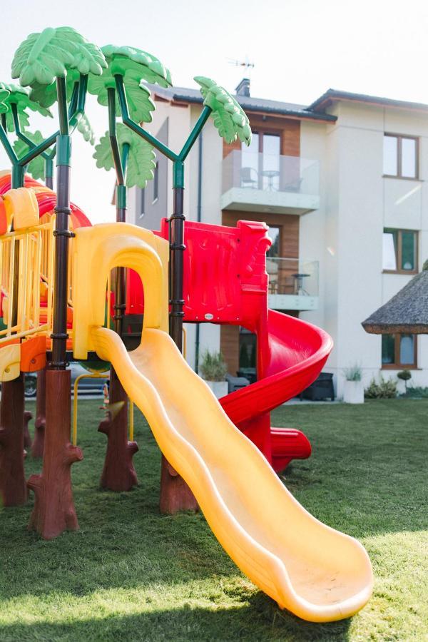 Villa Monica Apartamenty Szczyrk Exteriör bild
